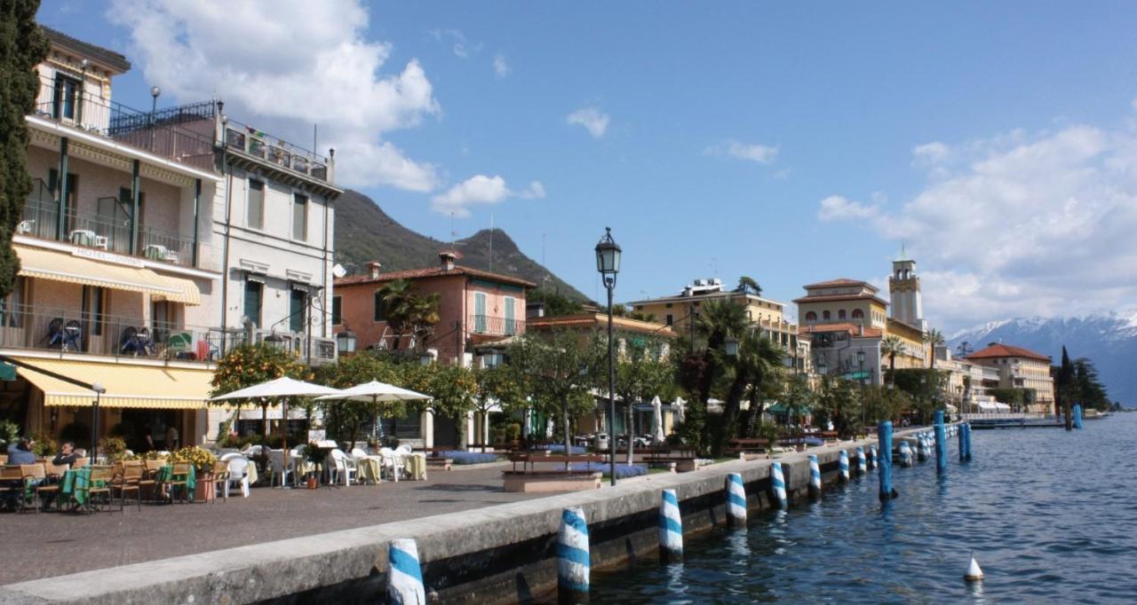 Hotel Diana Gardone Riviera Exterior foto
